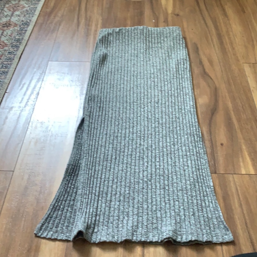 Top shop heather grey ribbed midi skirt with slits